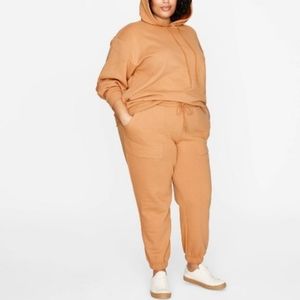 Universal Thread Mustard Drawsting Sweats